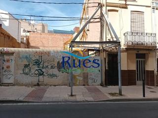 Terreno residencial en Calle del Obispo Salinas