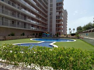 Planta baja  Calle rafael alberti. Apartamento en primera línea de playa de magic world