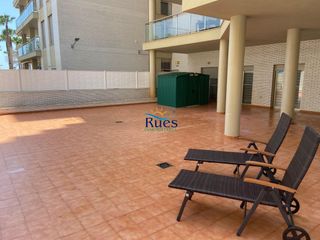 Rez-de-chaussée  Calle rafael alberti. Apartamento en primera línea de playa de magic world