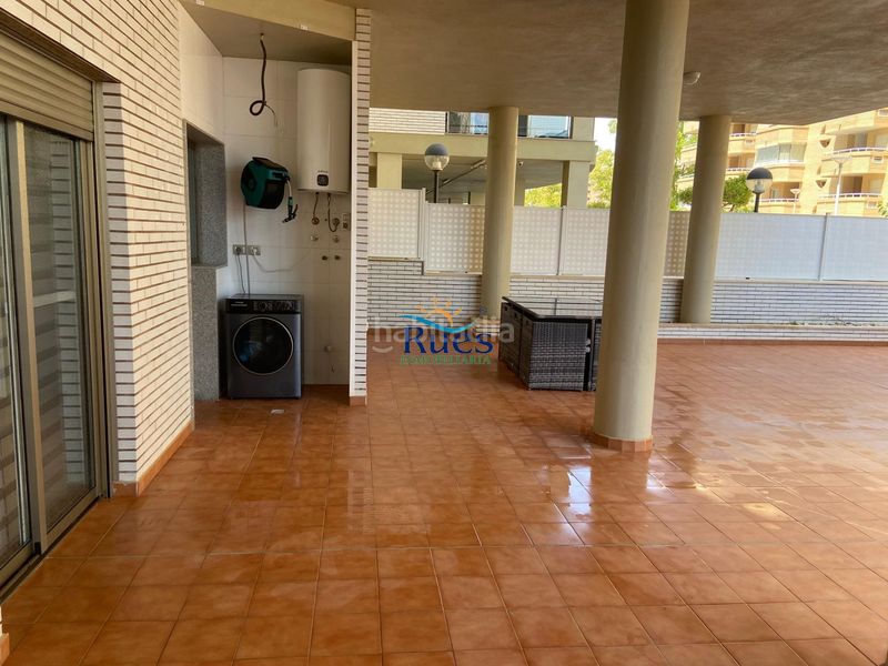 Foto f5e8af5c-f42c-41a2-8adf-f574bd228411. Planta baixa amb calefacció aparcament piscina a Oropesa del Mar
