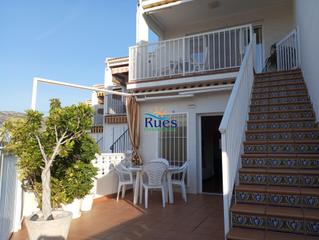 Casa adossada  Paseo maritimo mediterraneo. Adosado en venta en primera línea del mar