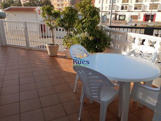 Casa a schiera  Paseo maritimo mediterraneo. Adosado en venta en primera línea del mar