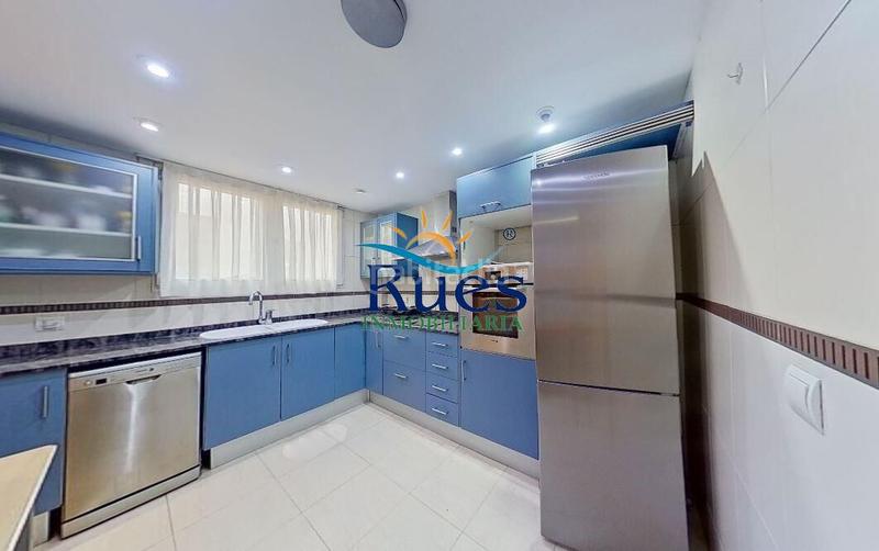 Foto 0e5643bf-49cd-4d91-93a1-023af8ce68d8. Chalet with heating parking pool in El Balcó-Jaume I Oropesa del Mar