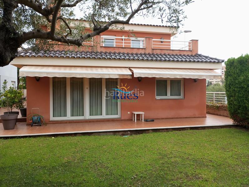 Foto 1290c3b5-1a99-4245-9406-6d4d72255263. Chalet with heating parking pool in El Balcó-Jaume I Oropesa del Mar