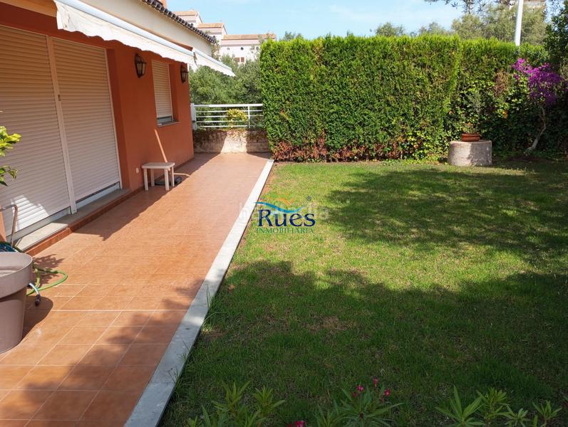 Foto 92e03f03-7d8c-46c4-88c9-ccdf7e419a23. Chalet with heating parking pool in El Balcó-Jaume I Oropesa del Mar