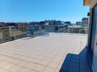 Àtic  Avenida central. Impresionante ático dúplex en oropesa del mar  playa els amplari