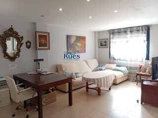Reihenhaus  Calle xaloc. Elegante adosado en playas de torreblanca