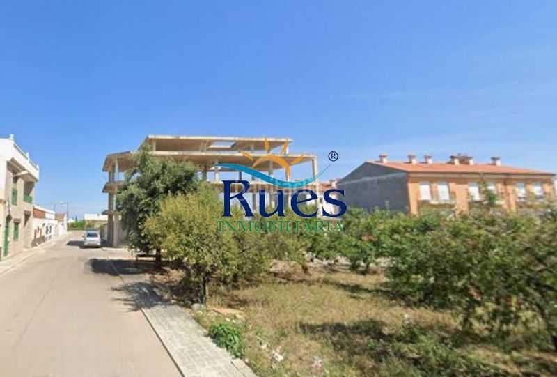 Foto 384a271b-cb59-405d-b03c-f825483c7ff3. Edifici a Cabanes