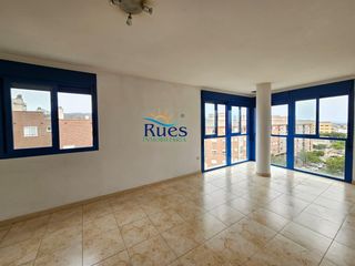 Etagenwohnung  Calle jose maria mulet ortiz. Piso en la universidad jaime i, en castellon de la plana