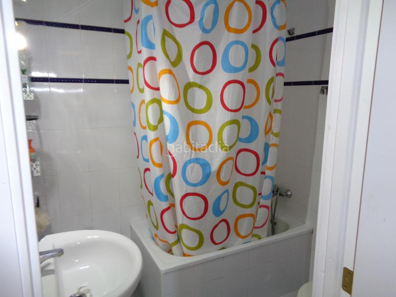 Foto 07aa0139-efcb-4c80-8cd4-d1c8cf7db2a2. Location appartement avec chauffage dans San García Algeciras