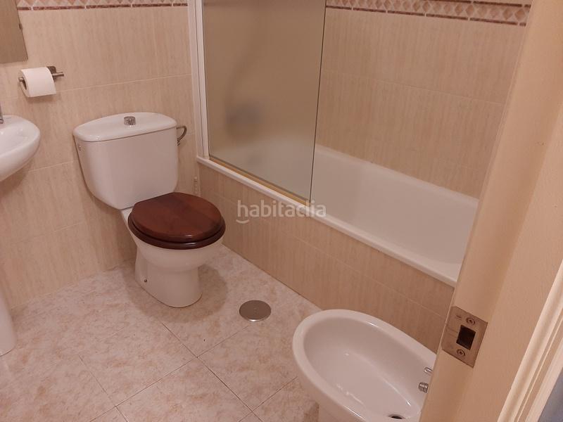 Foto 5dd635e6-88f3-466e-9022-39bf30d32c2a. Lloguer casa adossada amb xemeneia calefacció aparcament a Barrios (Los)