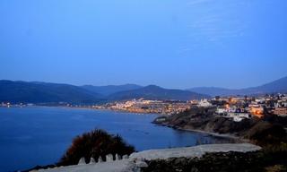 Location Maison jumelée à San García. Casa en getares de septiembre a junio