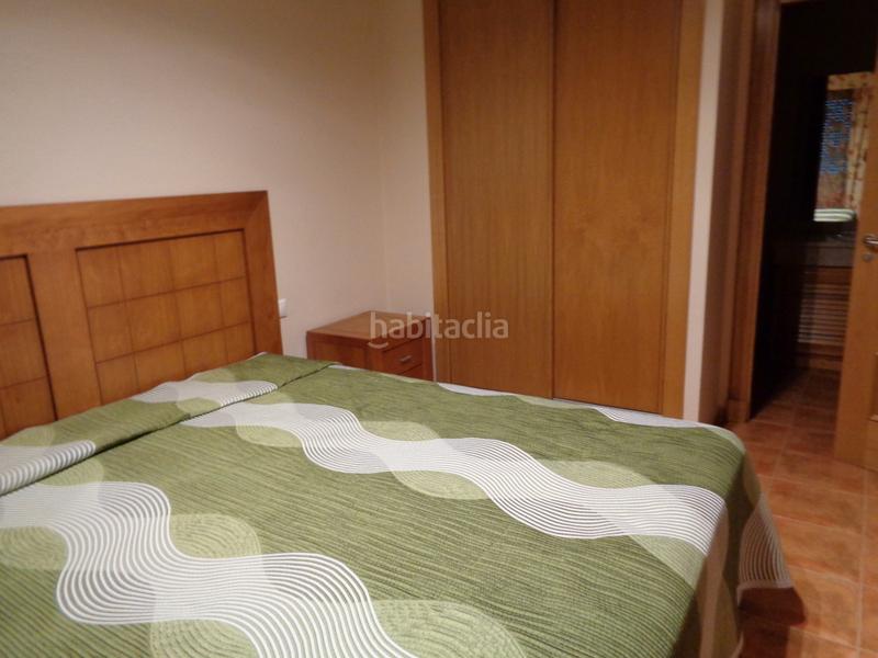 Foto 0aaed37d-b26d-44c8-9d00-f7076e3690fa. Casa adossada amb calefacció aparcament a San García Algeciras