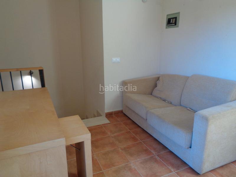 Foto ccbd263b-7fdf-41f5-809a-bc18d36cb2ec. Casa adossada amb calefacció aparcament a San García Algeciras