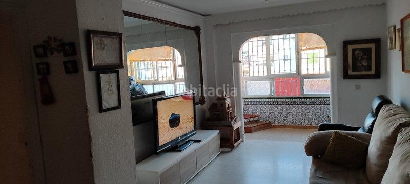 Foto e26851a3-ccc7-4771-ad5e-c6c0f37c134a. Piso en calle federico garcía lorca 41 piso en las torretas en Algeciras