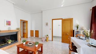 Casa en Calle dr.calandre-san j.obrero 28. Planta baja en san jose obrero  cartagena