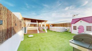 Etagenwohnung in Calle MONTBLANC 10