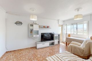 Appartement  Calle luis pasteur. Piso zona paseo alfonso xiii, con plaza de garaje y trastero  ca