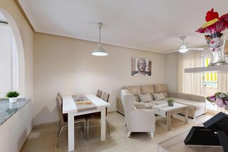 Appartement  Calle gongora - mar de cristal. Apartamento en rivera beach 1, mar de cristal. con parking y tra