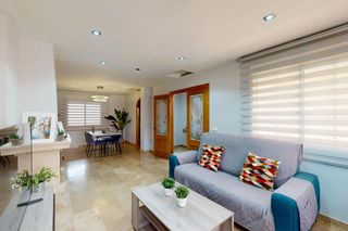 House  Calle rio guadiaro 24. Duplex en los dolores con sotano