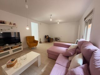 Casa en Calle calle san josé 39. Planta baja reformada con patio, gran terraza y cochera en la ví