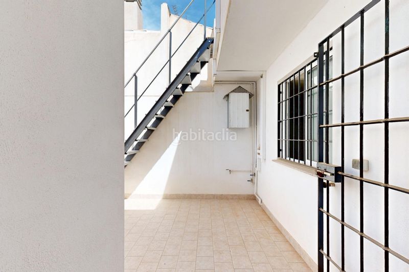 Foto 5ec347b1-bde5-4cf7-b4dc-ea1b017de054. Casa amb aparcament a Barrio de la Concepción Cartagena