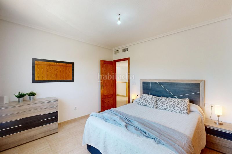 Foto ef201025-fe5b-4c3d-bb59-d4d9ca2ded20. Casa amb aparcament a Barrio de la Concepción Cartagena