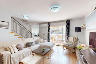 Maison  Calle jacinto benavente. Duplex en roche