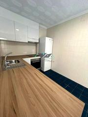 Location Appartement  Aire. Se alquila primer piso   primera línea de mar