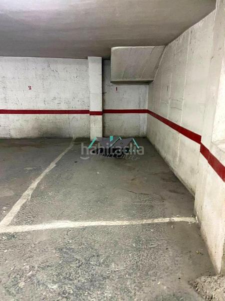 Foto 6f114126-c4e2-48cf-8db8-1186317d4354. Parking voiture dans Casco Antiguo Águilas