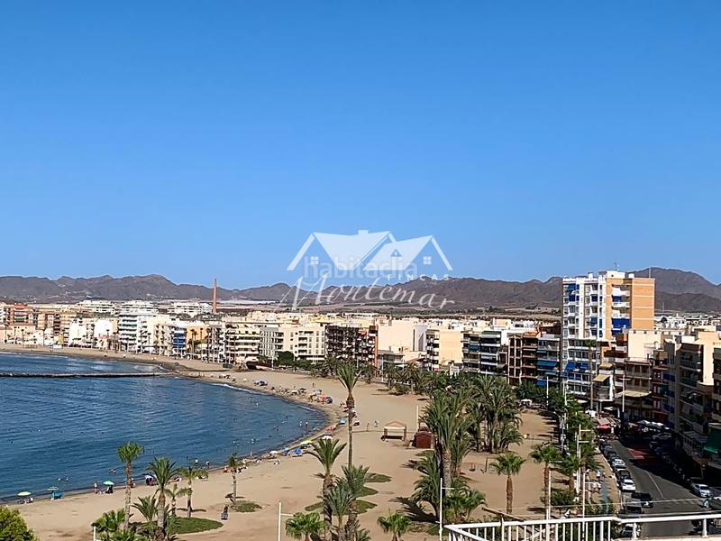 Foto ed3e8a1e-3570-49a2-999e-d47766938b4d. Alquiler apartamento vivienda en primera linea de diciembre a junio en Águilas
