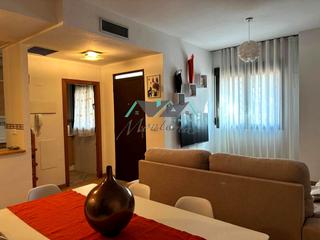 Zweistöckige Wohnung  Juan pablo i. Dúplex en bajo a 200m de la playa de las delicias  piscina, gara