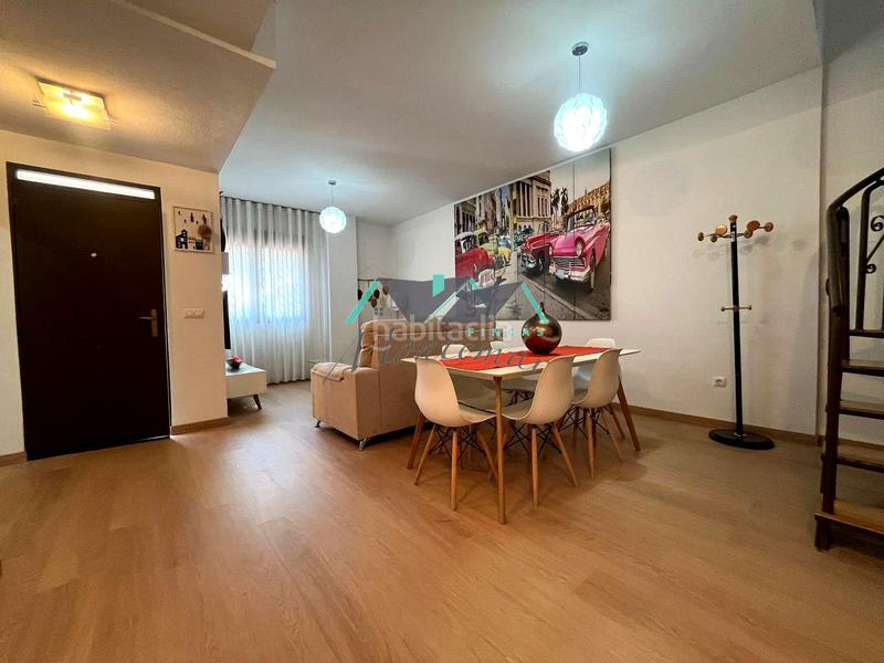 Foto c150e1a0-5532-4480-b4cf-5a5bfb61b637. Dúplex amb aparcament piscina a Casco Antiguo Águilas