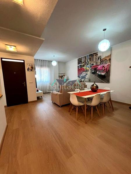 Foto ed608af0-bfc7-43a4-852a-c45ae74c8e0a. Dúplex amb aparcament piscina a Casco Antiguo Águilas