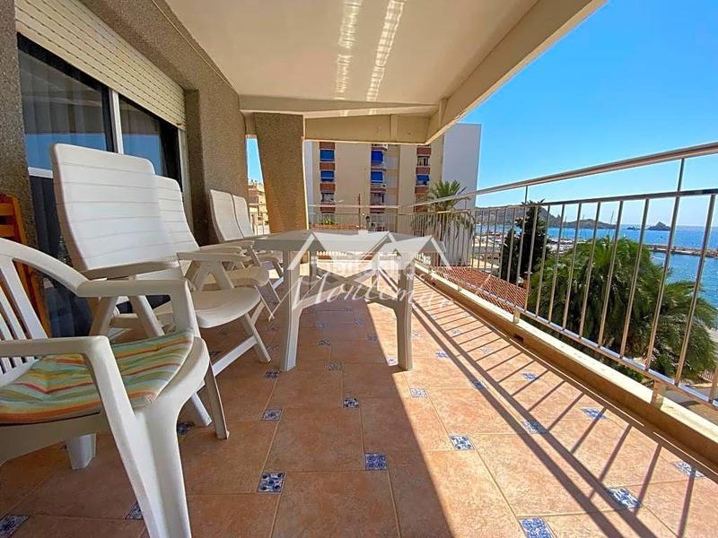 Foto bb09bc3a-0f4a-429c-8757-72ae9a04f98d. Location appartement avec parking dans Casco Antiguo Águilas