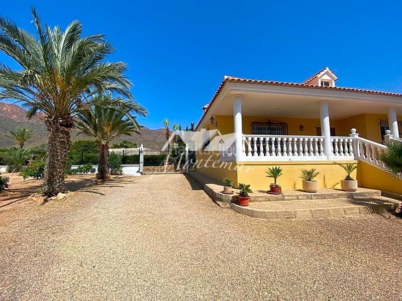 Foto 65f6d3e9-5bbe-4350-a1c8-89aa4d21a4d1. House in San Juan de los Terreros