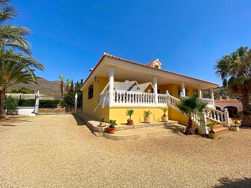 Foto 8f25a12f-5d46-4743-8d73-aa98a693bf82. House in San Juan de los Terreros