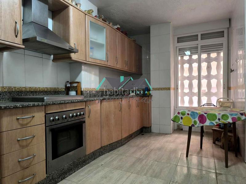 Foto 26bf8b44-8619-48a7-8d3e-e20b2a8d79fc. Etagenwohnung in Casco Antiguo Águilas