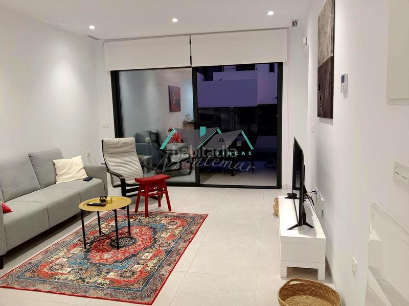 Foto 277bf803-c78e-4c4f-a98d-0f1139aff742. Casa en venta chalet independiente en El Hornillo Águilas