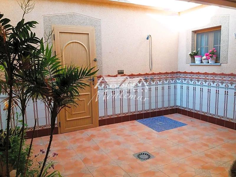 Foto 38cd8aca-a71c-4c75-aee0-aadb705d9585. Casa amb aparcament a Pozo Higuera Lorca