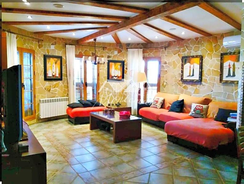 Foto 48532868-cc41-45f1-a797-4fb2a56ceee6. Casa amb aparcament a Pozo Higuera Lorca