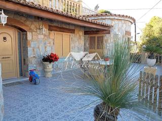 Casa  Del carmen. En venta  espectacular casa independiente en la campana