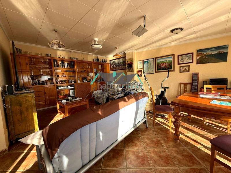 Foto dc6fdb0d-fb3f-405a-b007-82f99fe87f16. Edifici a Casco Antiguo Águilas