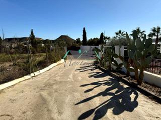 Casa  Diputación el cocón. En venta cortijo ideal para amantes de los caballos  totalmente