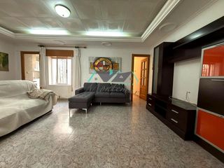 Piano terra  Floridablanca. Gran oportunidad a solo 400 metros del mar!