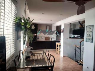 Casa  Vista hermosa. Encanto mediterráneo  casa de pueblo con terraza y vistas al mar
