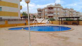 Lloguer Pis  De los rosales. Encantador piso en primera planta con piscina y garaje  disponib