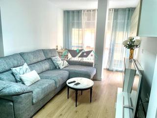 Rent Flat  Rey carlos iii. Alquiler de septiembre a junio ambos incluidos