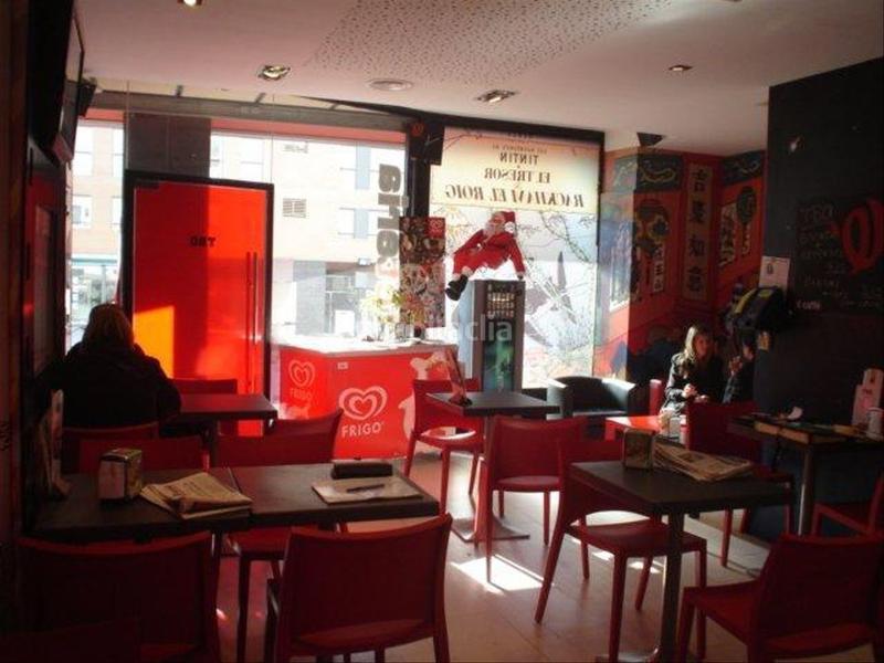 Foto 40835b56-b258-49f0-8b04-663288bf9bb4. Local commercial dans Barri del Centre Terrassa