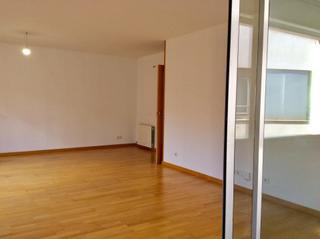 Zweistöckige Wohnung in Barri del Centre